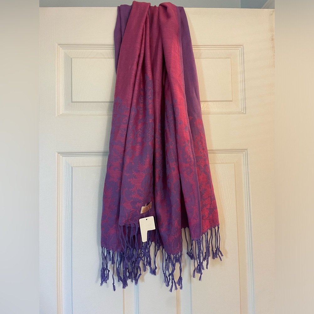 NWT Pink & Purple Pashmire Scarf/Shawl